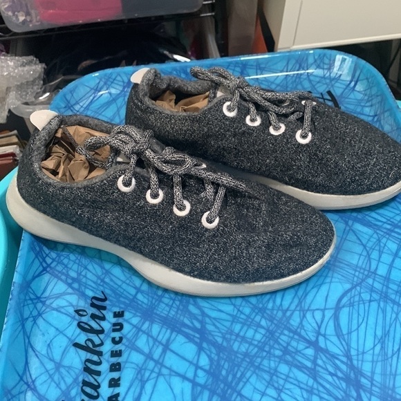 Allbirds grey wool runners size 9 - Picture 2 of 7